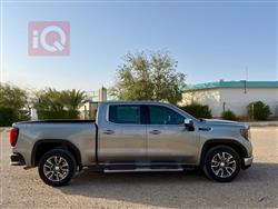 GMC Sierra